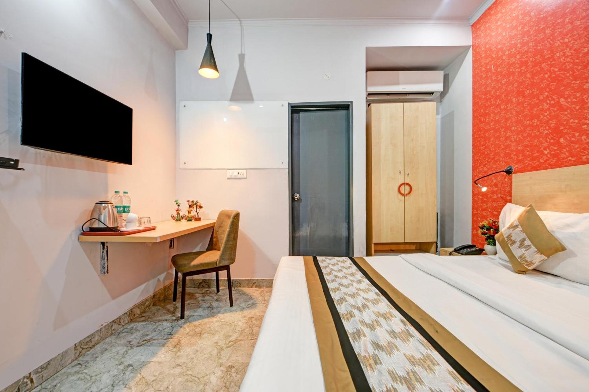 Royal Spark Inn1 - Medicity Gurugram, Near Medanta Hospital Gurgaon Eksteriør billede
