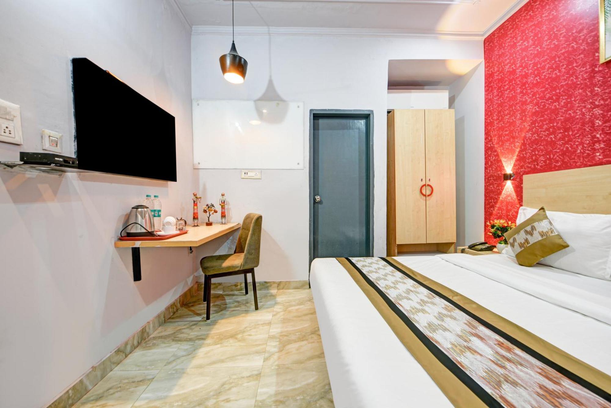 Royal Spark Inn1 - Medicity Gurugram, Near Medanta Hospital Gurgaon Eksteriør billede